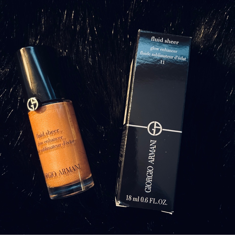 MAKEUP BUNDLE - Picture 5 of 6